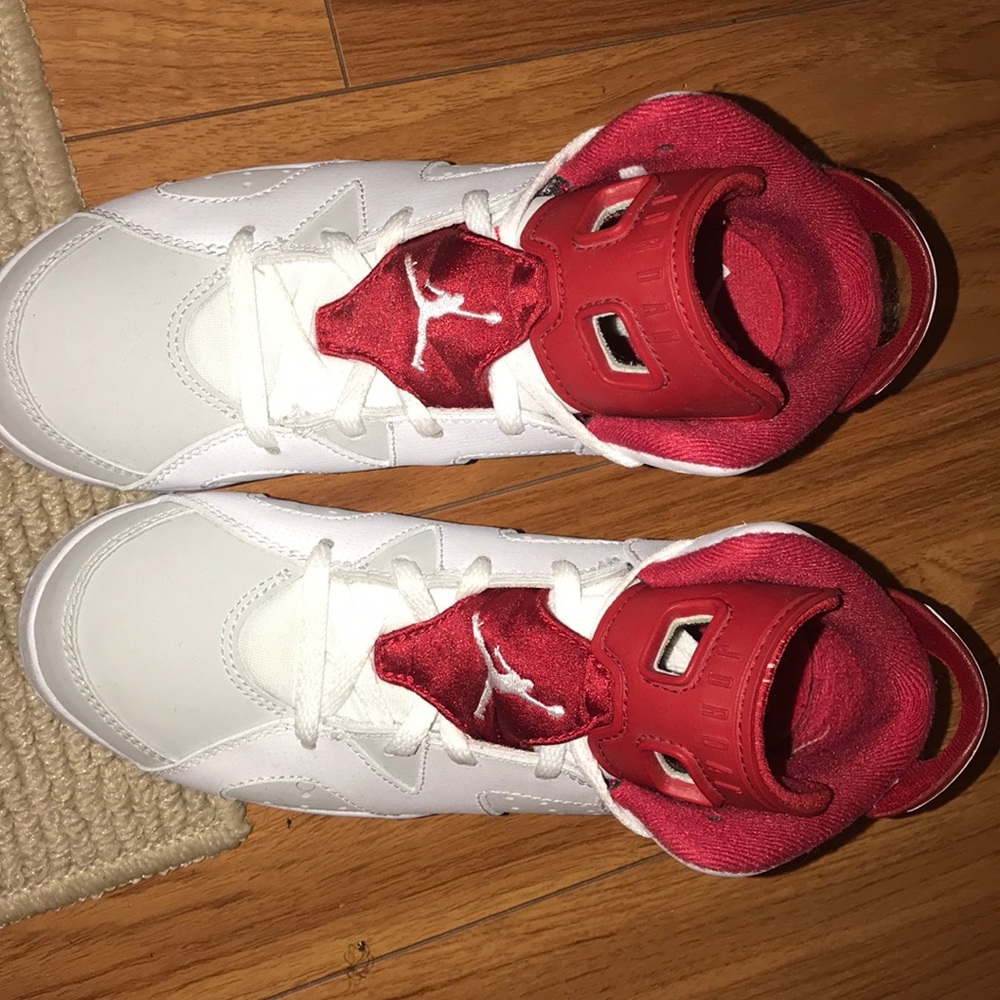 AIR JORDAN RETRO 6